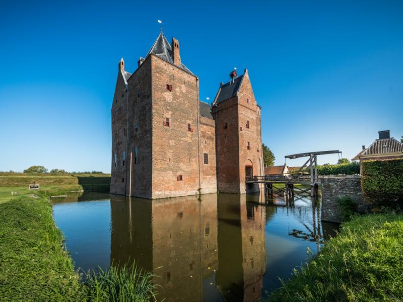 2038-opening-cultuur-onder-vuur-859575-(middel)-ovv-rogier-bos