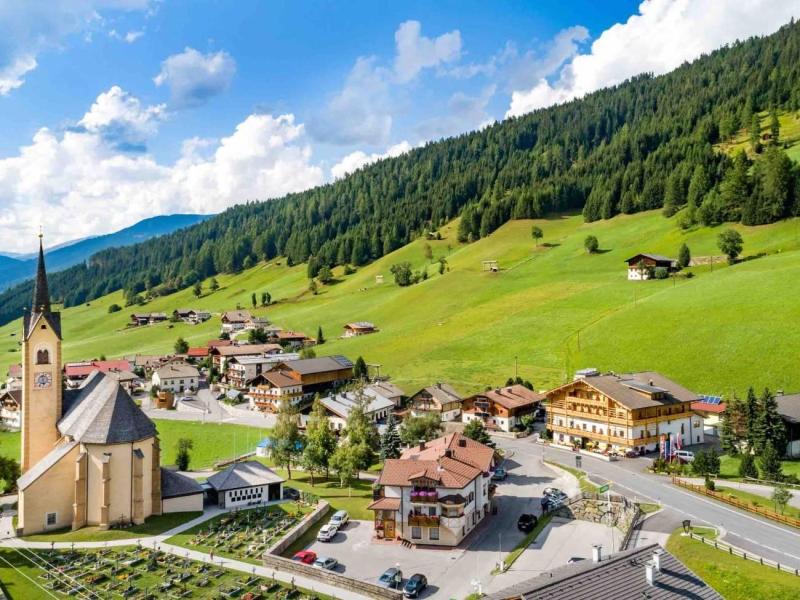 dolomitenhof-038735aa3662-3014-9af4-8a4f-43467428c543-(1)-4